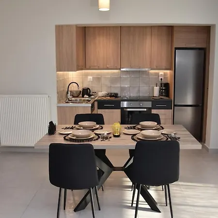 West Coast House 1 *