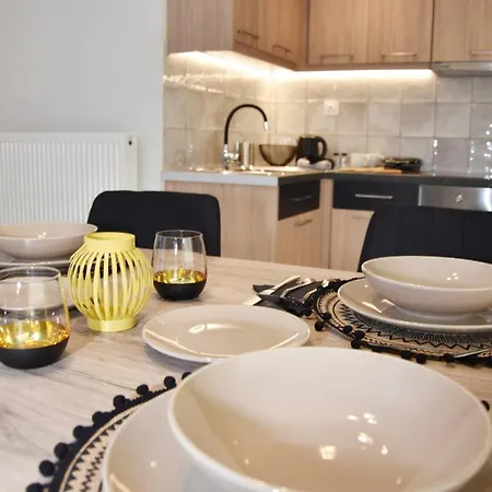 West Coast House 1 Apartman *